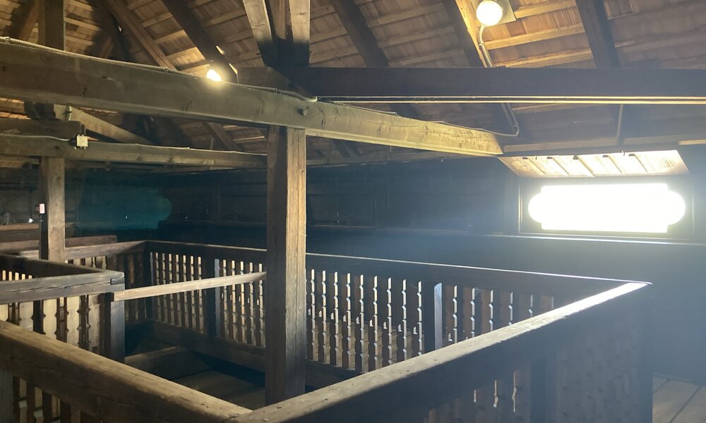 Půdní prostory šesté brány